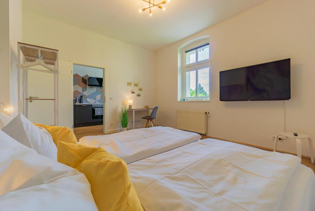 Modernes Apartment - Zentral, Ruhig, Wlan, Netflix, Kueche, Schreibtisch, Parkplatz, Waschtrockner Котбус Екстер'єр фото